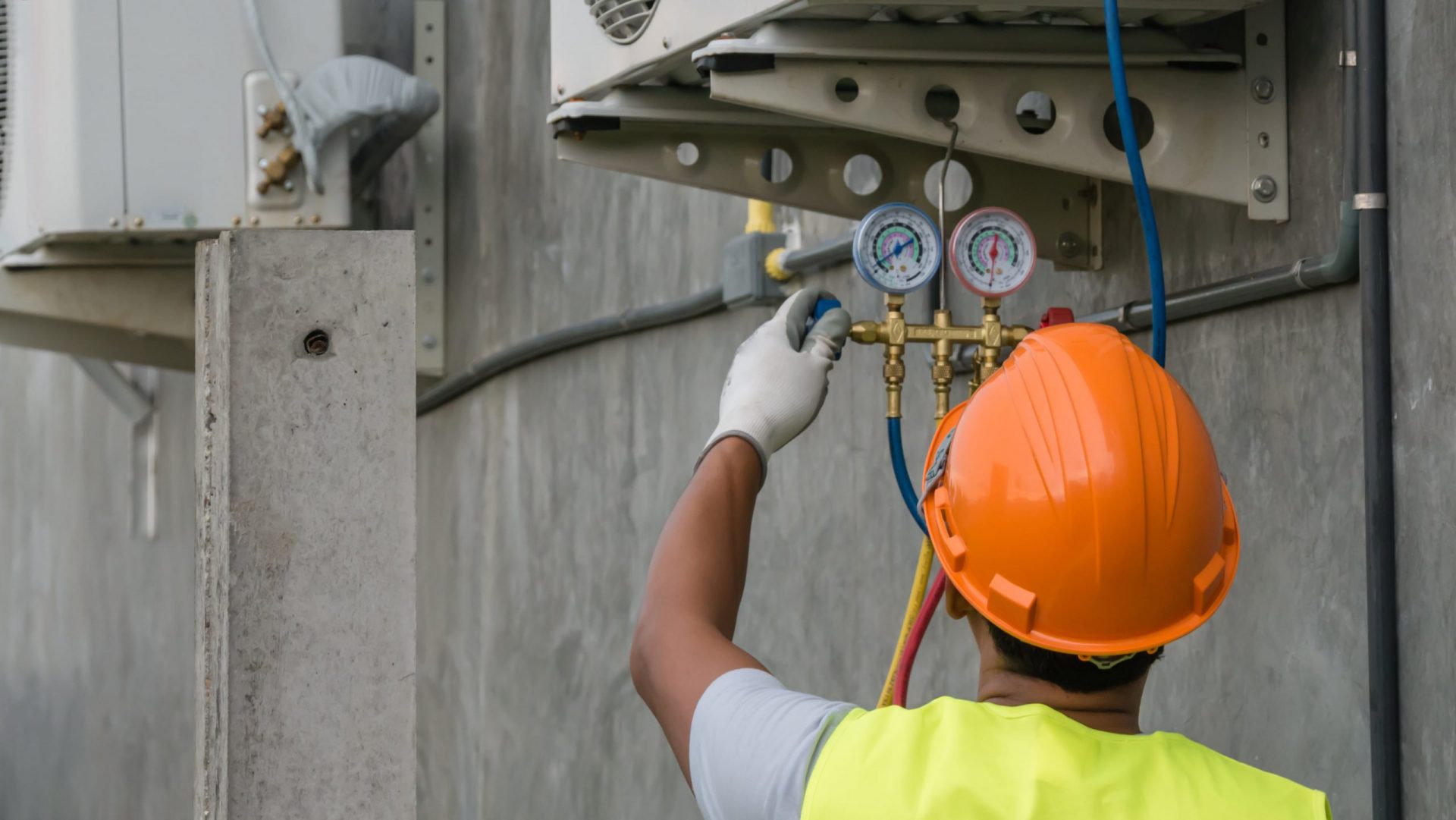 8 Helpful Tips To Hiring An HVAC Contractor
