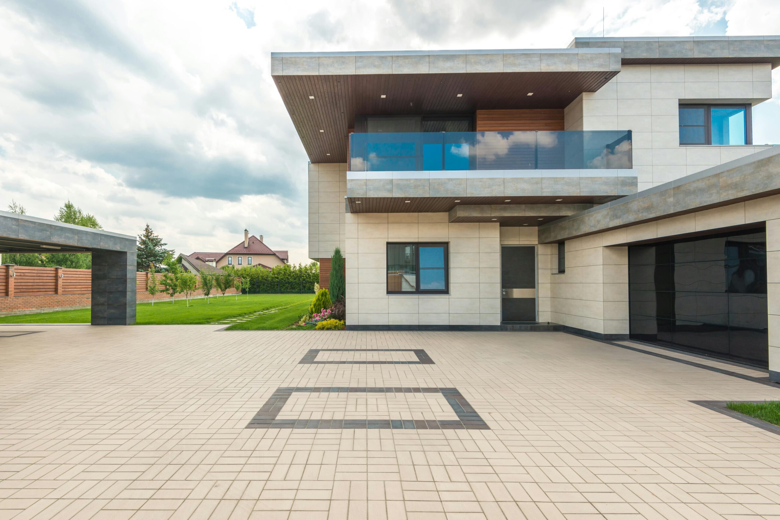Summit Paving & Masonry: Revolutionizing Driveway Paving in Long Island